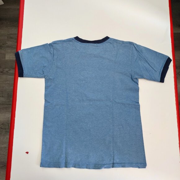 Nike short sleeve T-shirt blue with graphic design boys size S - Picture 3 of 7